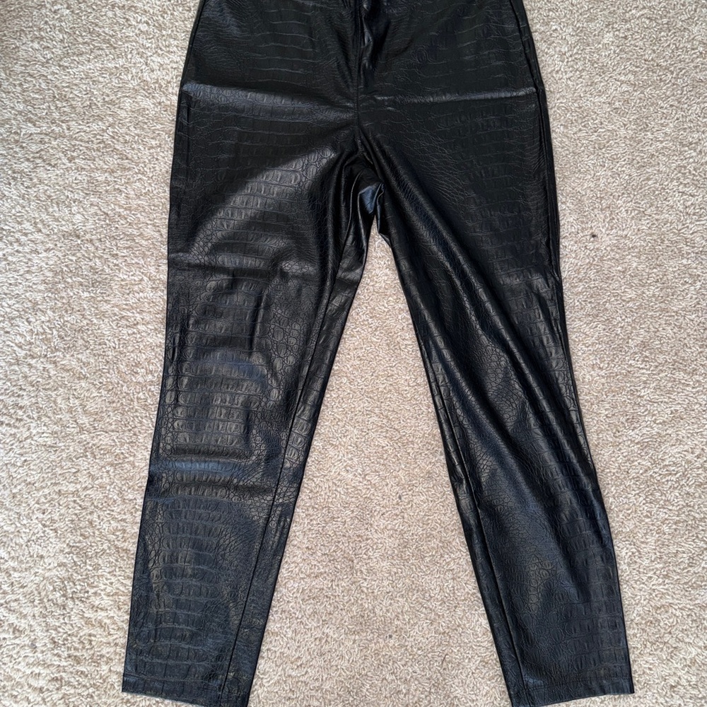 Max Studio Faux Leather Croc-Embossed Black Pants